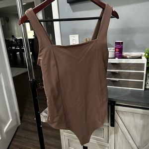 Brown square neck bodysuit